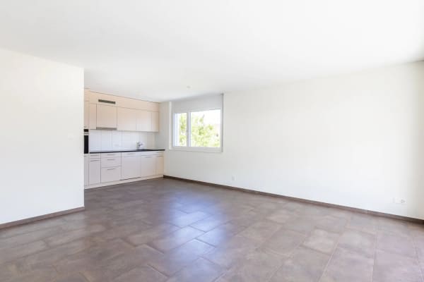 Immobilie in Staffelbach - Moderne 2.5-Zimmer-Wohnung im 1. OG mit Balkon, Staffelbach - Bild 4