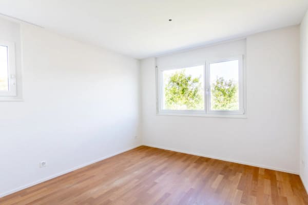Immobilie in Staffelbach - Moderne 2.5-Zimmer-Wohnung im 1. OG mit Balkon, Staffelbach - Bild 8