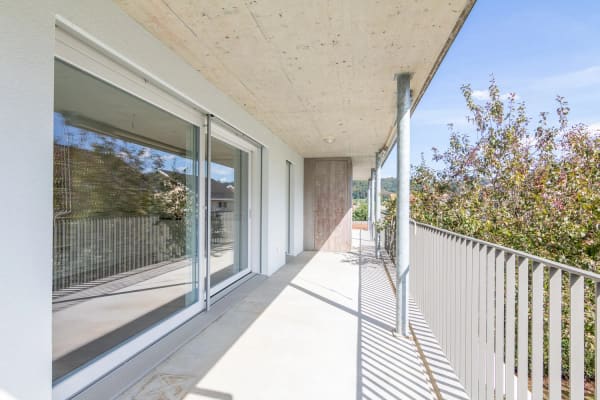 Immobilie in Staffelbach - Moderne 4.5-Zimmer-Wohnung im 1. OG mit Balkon, Staffelbach - Bild 3
