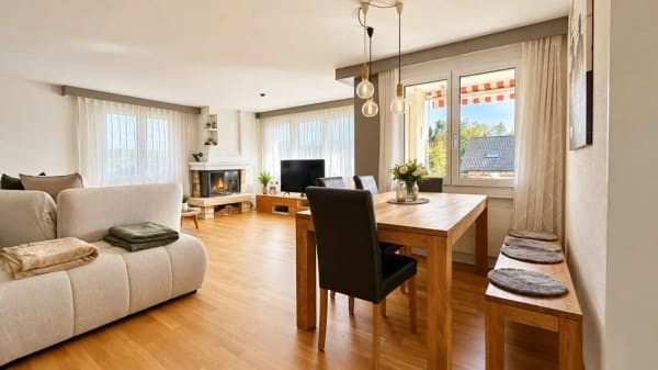 Immobilie in Engelburg - 4.5-Zimmerwohnung - Bild 1