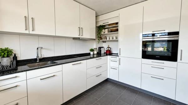 Immobilie in Engelburg - 4.5-Zimmerwohnung - Bild 2