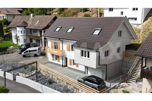 Immobilie in Rümlingen - Kernsaniertes 8-Zimmer-Eigenheim mit viel Raum und Charakter - Bild 1