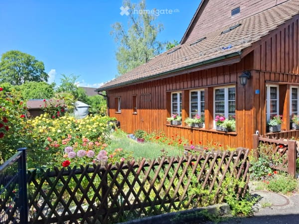 Immobilie in Elsau - Einfamilienhaus (Liebhaberobjekt) an ruhiger Lage, GrundstÃ¼ck 710m2 - Bild 2