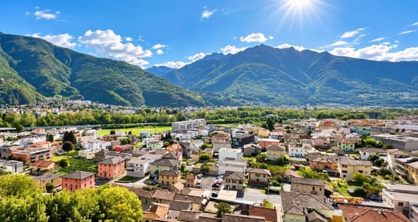 Immobilie in Monte Carasso - Villa con giardino e vista panoramica - Bild 12