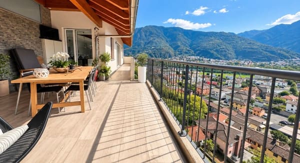 Immobilie in Monte Carasso - Villa con giardino e vista panoramica - Bild 5