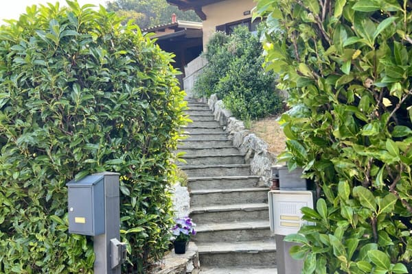 Immobilie in Caviano - ITALIEN - Lago Maggiore, NÃ¤he Schweizer Grenze, DoppelhaushÃ¤lfte mit Seesicht - Bild 41