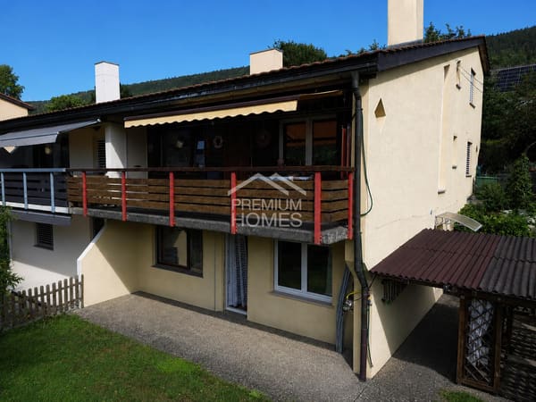 Immobilie in Courtelary - Familienparadies auf mehreren Etagen - Bild 1