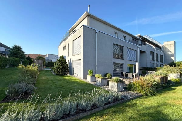 Immobilie in Hindelbank - grosszÃ¼gige 4.5- bis 5.5-Zimmer-Wohnung mit einem grossen Gartenbereich - Bild 2