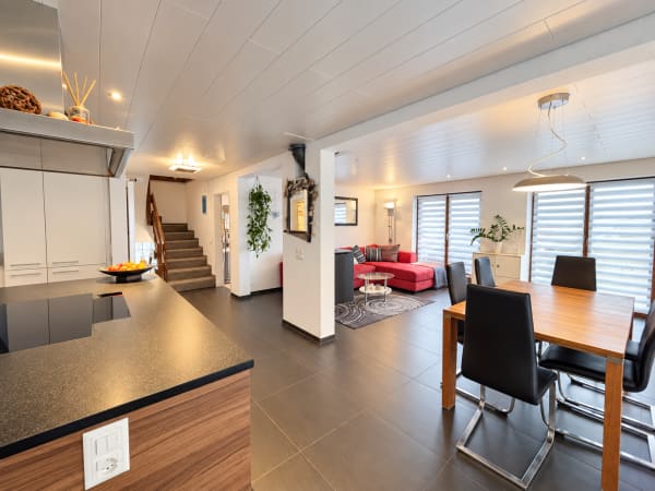 Immobilie in Blauen - Freistehendes Einfamilienhaus mit Weitblick über das Laufental - Bild 2