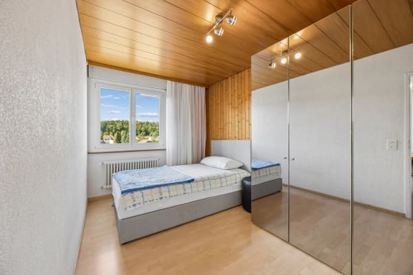Immobilie in Oberentfelden - Attraktive 4.5-Zimmer-Wohnung im obersten Geschoss mit Lift und neuer Küche - Bild 10