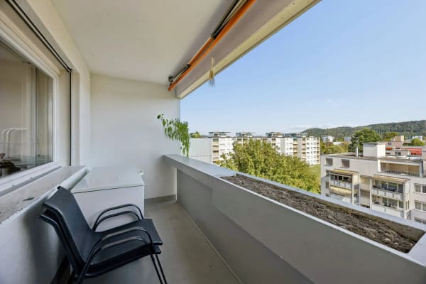Immobilie in Oberentfelden - Attraktive 4.5-Zimmer-Wohnung im obersten Geschoss mit Lift und neuer Küche - Bild 5