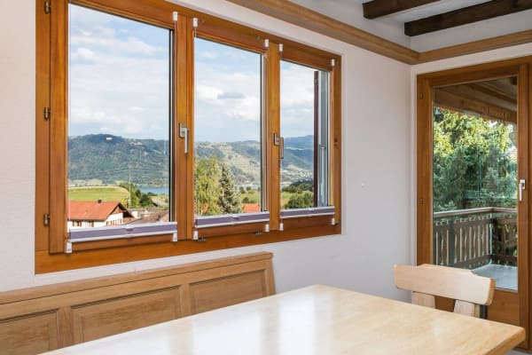 Immobilie in Meierskappel - 2-Familien Chalet mit 6.5 bis 7.5 und 2.5-Zimmer Wohnung, teils mit Seesicht - Bild 11