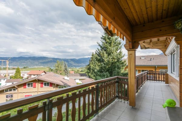 Immobilie in Meierskappel - 2-Familien Chalet mit 6.5 bis 7.5 und 2.5-Zimmer Wohnung, teils mit Seesicht - Bild 12