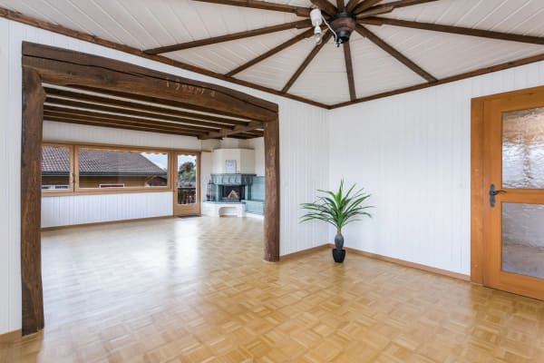 Immobilie in Meierskappel - 2-Familien Chalet mit 6.5 bis 7.5 und 2.5-Zimmer Wohnung, teils mit Seesicht - Bild 13