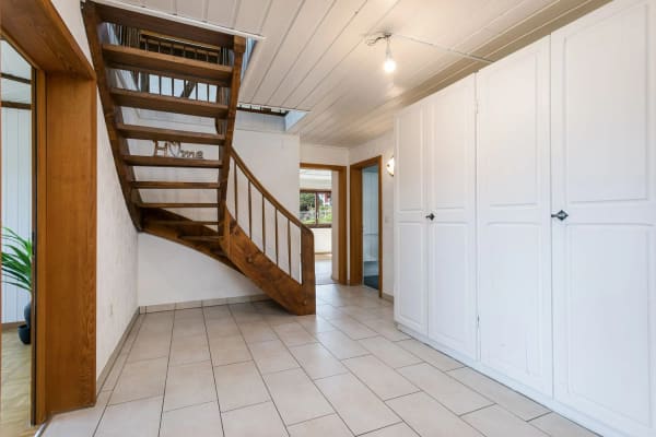 Immobilie in Meierskappel - 2-Familien Chalet mit 6.5 bis 7.5 und 2.5-Zimmer Wohnung, teils mit Seesicht - Bild 18