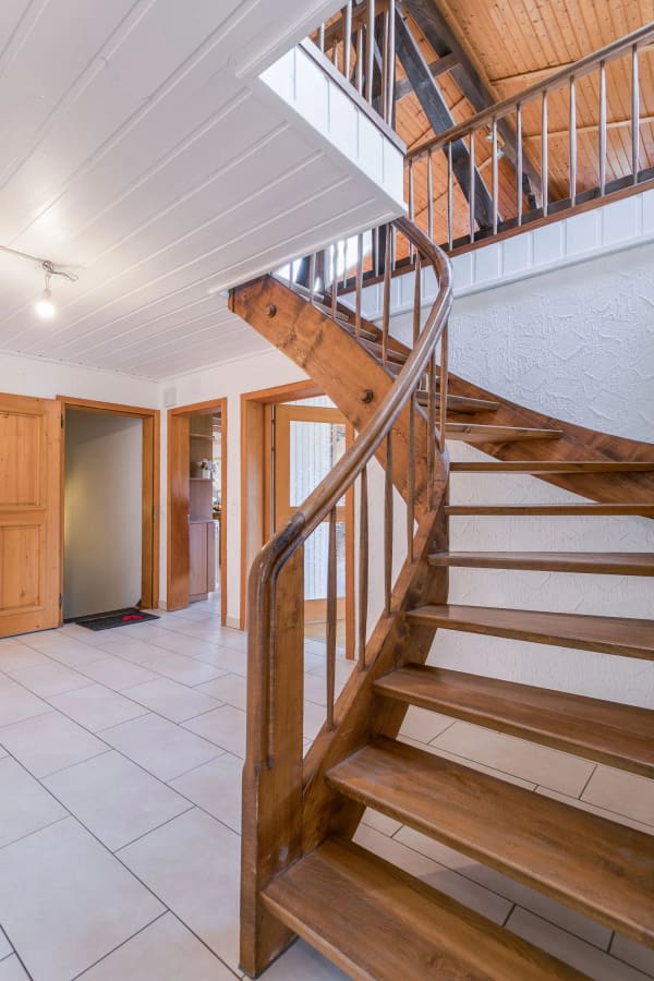 Immobilie in Meierskappel - 2-Familien Chalet mit 6.5 bis 7.5 und 2.5-Zimmer Wohnung, teils mit Seesicht - Bild 25