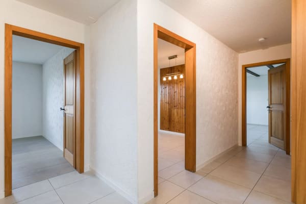 Immobilie in Meierskappel - 2-Familien Chalet mit 6.5 bis 7.5 und 2.5-Zimmer Wohnung, teils mit Seesicht - Bild 28