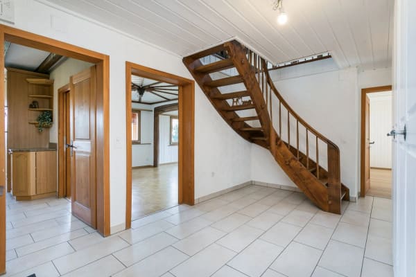 Immobilie in Meierskappel - 2-Familien Chalet mit 6.5 bis 7.5 und 2.5-Zimmer Wohnung, teils mit Seesicht - Bild 6