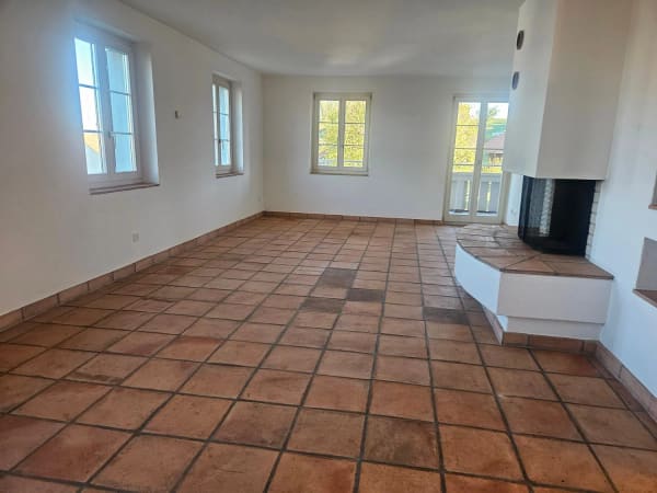 Immobilie in Neerach - 3.5-Zimmer-Wohnung mit schöner Aussicht im steuergünstigen Neerach - Bild 3