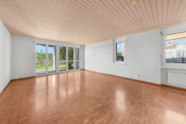 Immobilie in Lütisburg - Wohnen mit Weitsicht: 4.5-Zimmer-Gartenwohnung mit viel Privatsphäre - Bild 0