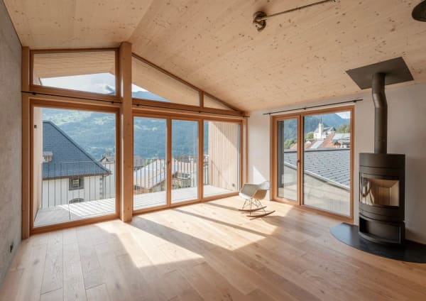 Immobilie in Tumegl/tomils - 2.5-Zimmer-Dachwohnung, NWF 64 m² (BGF 74 m²): Loftartiger Räumling mit funktionalem Wohngenuss - Bild 1