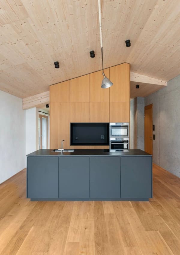 Immobilie in Tumegl/tomils - 2.5-Zimmer-Dachwohnung, NWF 64 m² (BGF 74 m²): Loftartiger Räumling mit funktionalem Wohngenuss - Bild 3