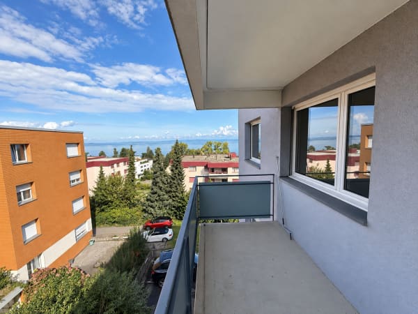 Immobilie in Rorschacherberg - Helles Wohnen mit Blick auf den Bodensee - Bild 10