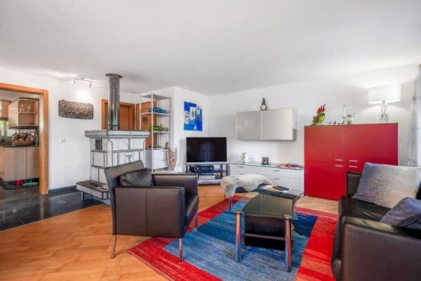 Immobilie in Schattdorf - Doppeleinfamilienhaus mit atemberaubender Panoramaaussicht - Bild 1