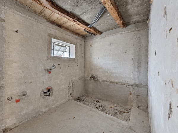 Immobilie in Sarreyer - Chalet à rénover – L'âme d'une grange alpine à Sarreyer - Bild 11