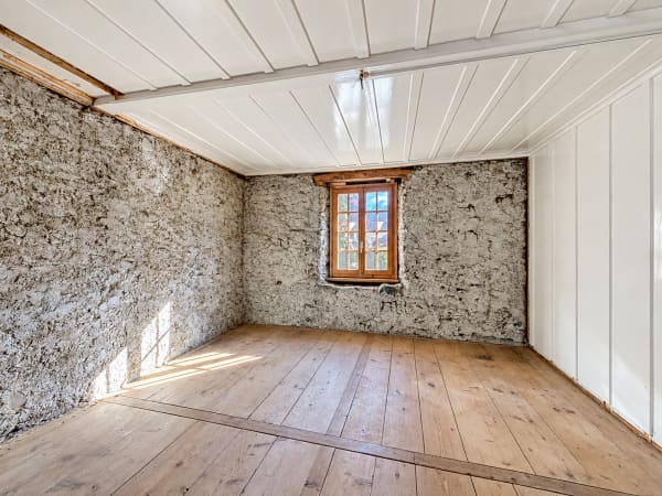 Immobilie in Sarreyer - Chalet à rénover – L'âme d'une grange alpine à Sarreyer - Bild 9