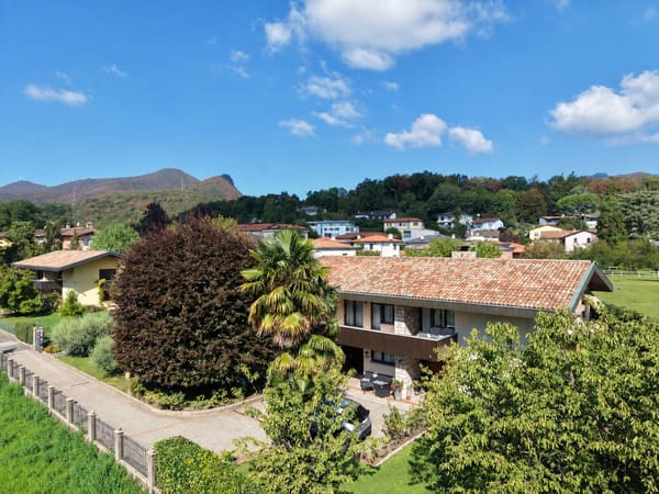 Immobilie in Tremona - Accogliente e caratteristica casa unifamiliare con grande giardino pianeggiante ben curato - Bild 17