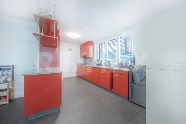 Immobilie in Ibach - Eine zentrale und moderne 4.5-Zimmer-Wohnung in 6438 Ibach-Schwyz - Bild 9