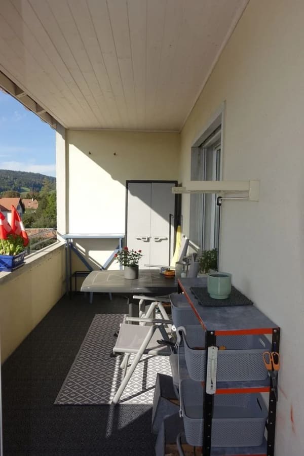 Immobilie in Tramelan - Tramelan - Maison de 2 appartements et atelier, annexe et places de parc, au centre de la localitÃ© - Bild 3