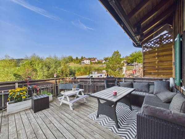 Immobilie in Madetswil - SÃ¼dwest-Terrasse (22 mÂ²), FernwÃ¤rme, Garagenbox, Aussenparkplatz & Eigener GemÃ¼segarten in Madetswil! - Bild 9