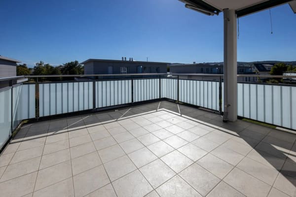 Immobilie in Schwerzenbach - Moderne 3.5-Zimmerwohnung mit grossem Balkon nach Süden in Schwerzenbach - Bild 10
