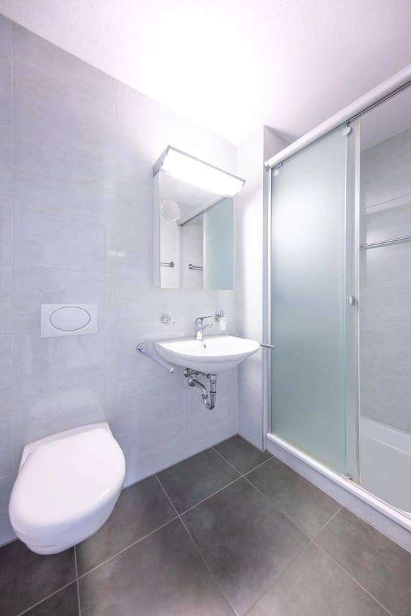 Immobilie in Schwerzenbach - Moderne 3.5-Zimmerwohnung mit grossem Balkon nach Süden in Schwerzenbach - Bild 7
