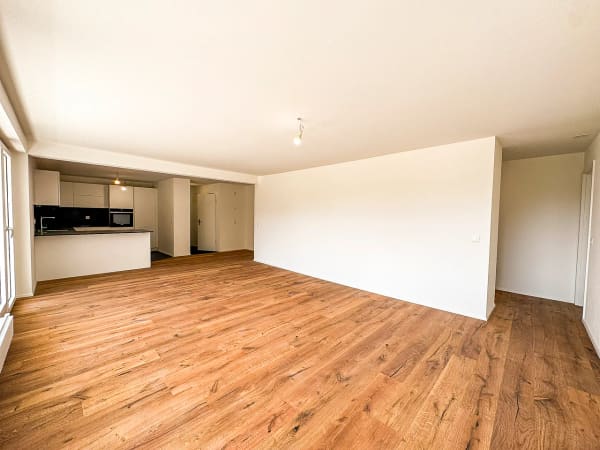 Immobilie in Broc - BROC - Magnifique appartement de 4.5 pièces entièrement rénové - Bild 0