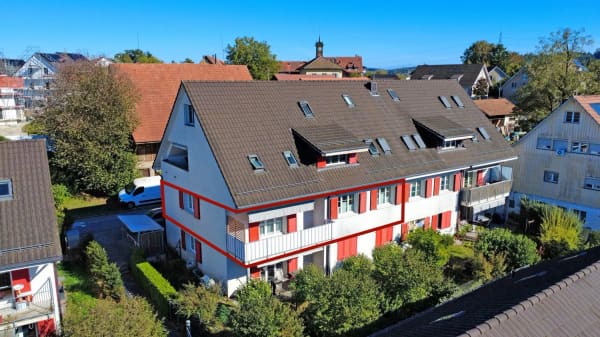 Immobilie in Thalheim An Der Thur - Grosszügige, durchdachte 4 ½-Zimmer- Wohnung, ruhiges Wohnquartier, inkl. 2 Tiefgaragenplätze - Bild 0
