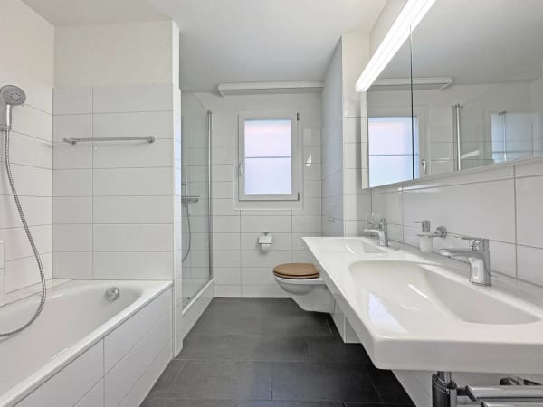 Immobilie in Thalheim An Der Thur - Grosszügige, durchdachte 4 ½-Zimmer- Wohnung, ruhiges Wohnquartier, inkl. 2 Tiefgaragenplätze - Bild 10