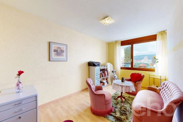 Immobilie in Anglikon - Grosszügige 4.5-Zimmer-Terrassenwohnung mit Lift und Wintergarten - Bild 6