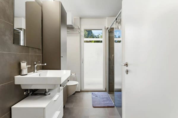 Immobilie in Hosenruck - Wohnen mit Charme und Weitsicht - neuwertige Dachmaisonette - Bild 9