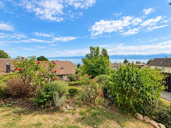 Immobilie in Chez-le-bart - Un appartement gÃ©nÃ©reux avec vue sur le lac et les Alpes - Bild 9