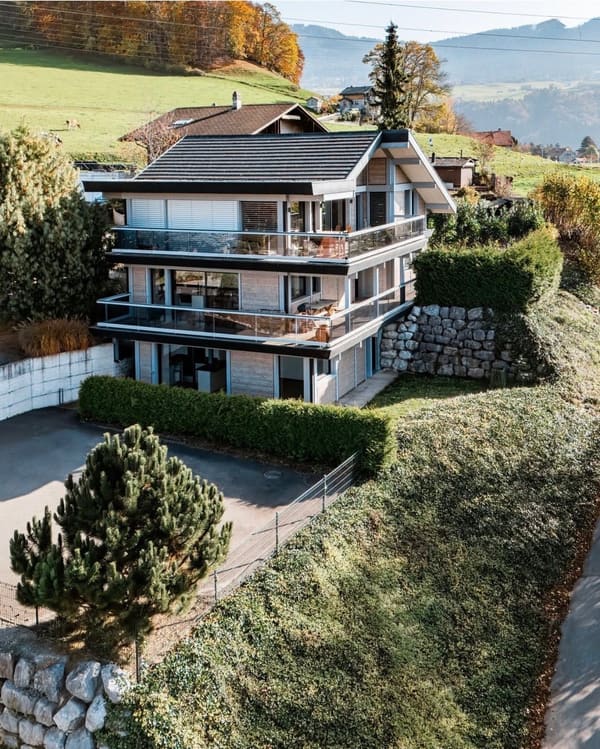 Immobilie in Pont-la-ville - Magnifique appartement en attique de 4.5 pièces à Pont-la-Ville - Bild 0