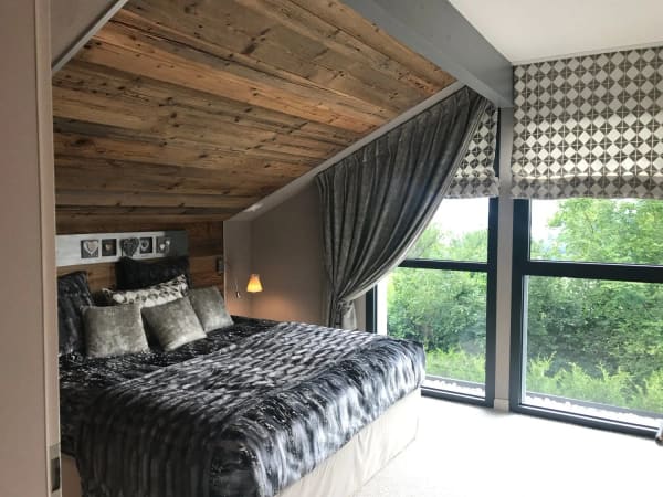 Immobilie in Pont-la-ville - Magnifique appartement en attique de 4.5 pièces à Pont-la-Ville - Bild 8