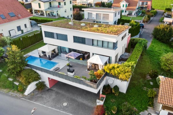 Immobilie in Dietwil - RESIDENZ MIT SWIMMINGPOOL UND GROSSZÃœGIGEN WOHNRAUM - Bild 3