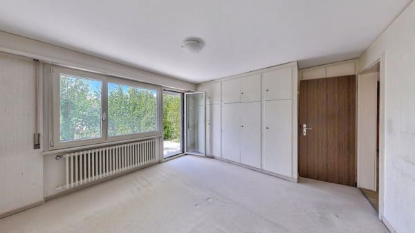 Immobilie in Andelfingen - Wohnen mit Weitsicht - 5 1/2-Zimmer Einfamilienhaus an erhöhter Lage in Andelfingen - Bild 2