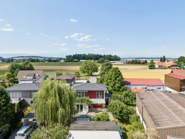 Immobilie in Cordast - Modernisiertes 4.5-Zimmer-Einfamilienhaus mit familienfreundlichem Umschwung - Bild 13