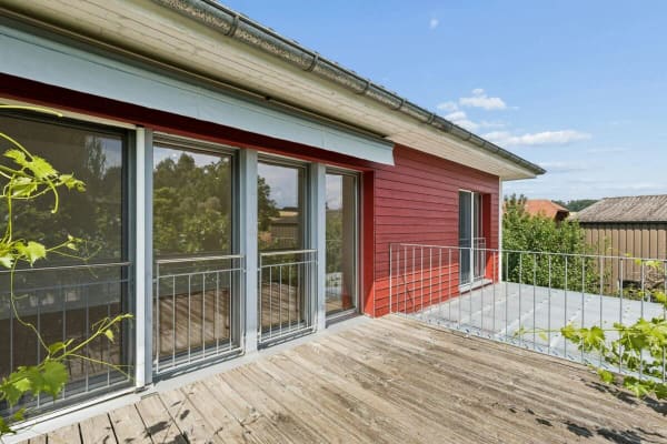 Immobilie in Cordast - Modernisiertes 4.5-Zimmer-Einfamilienhaus mit familienfreundlichem Umschwung - Bild 8