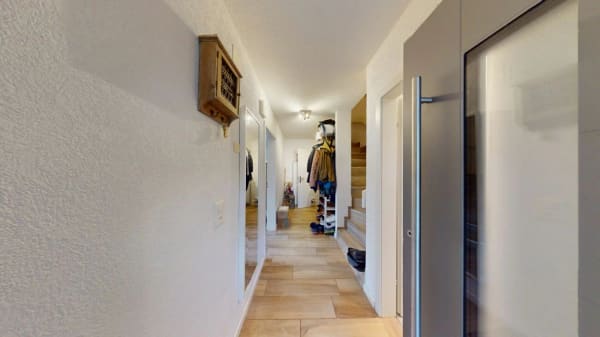 Immobilie in Däniken So - Attraktives 4.5 Zimmer Doppeleinfamilienhaus mit grossem Garten - Bild 12