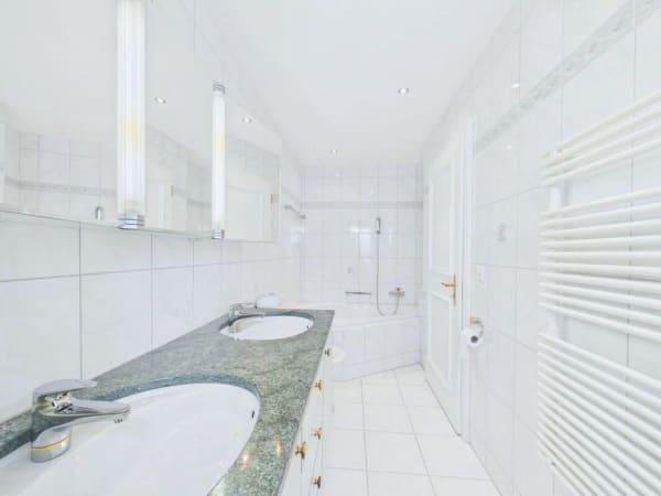 Immobilie in Tagelswangen - Privates Bergpanorama - Maisonette mit sonniger SÃ¼dterrasse - Bild 11